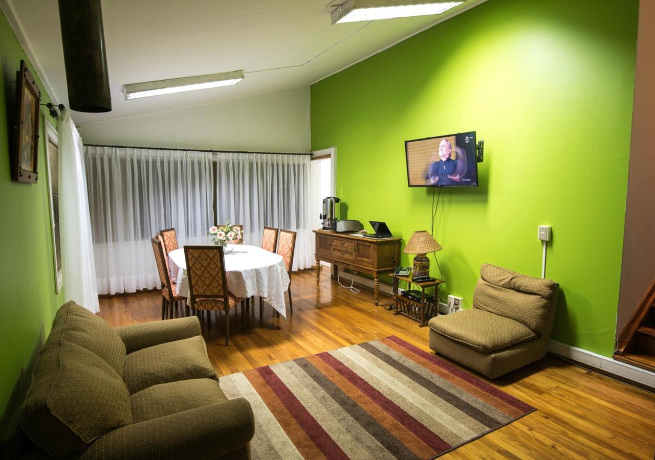 Green Hostel Valdivia Extérieur photo